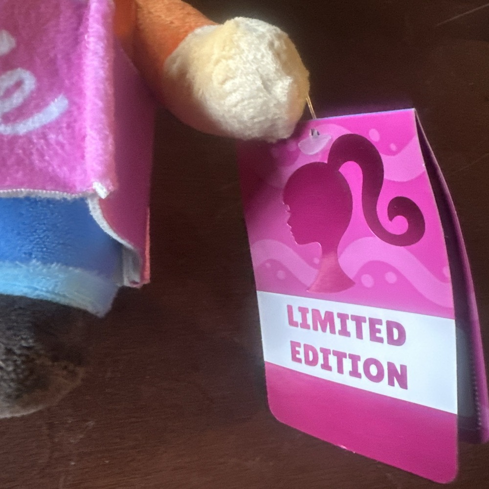 Stumble Guys 8" FAN GUY Plush Buddies Limited Edition - Picture 2 of 5